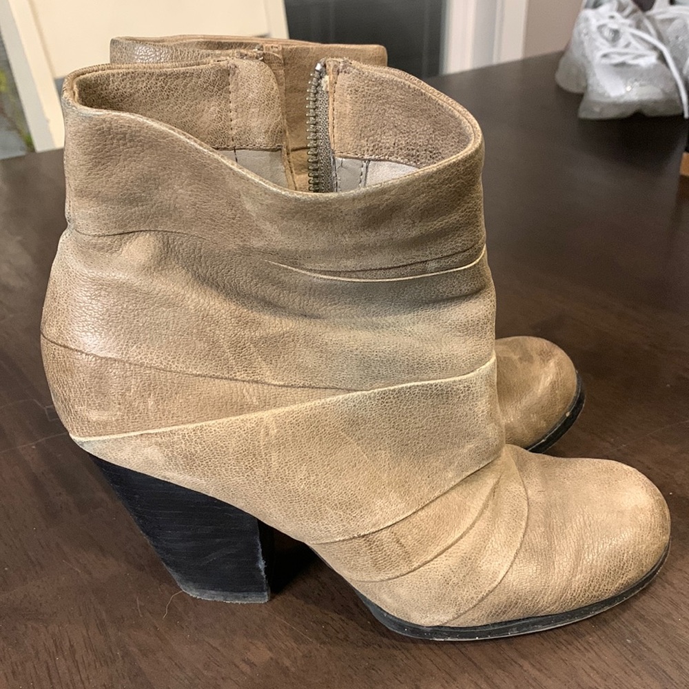 Vince Camino booties